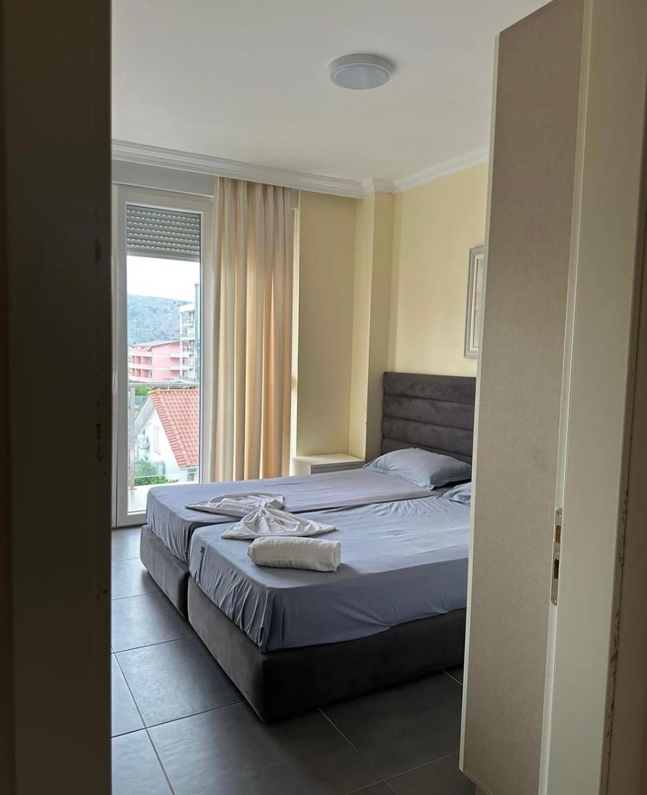 Deluxe Apartments With Balcony Shëngjin Exterior foto